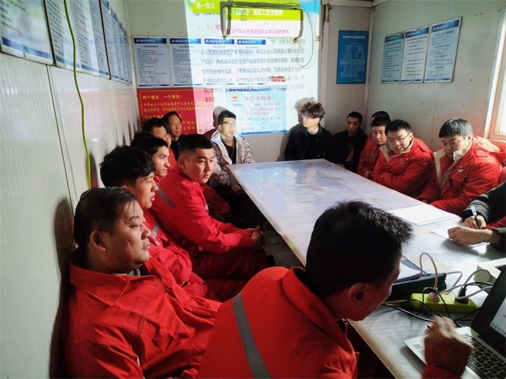 正通油氣做實(shí)做細(xì)開(kāi)工前安全教育培訓(xùn)，促進(jìn)安全生產(chǎn)
